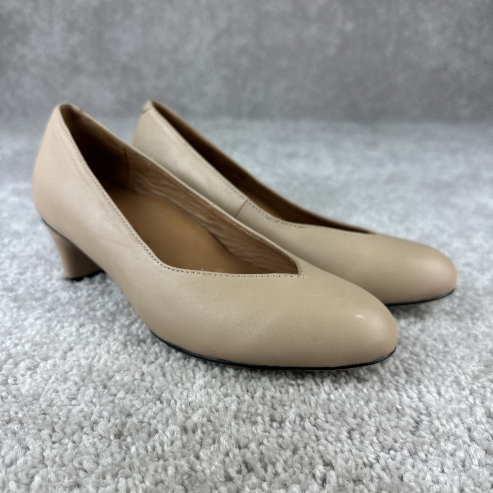 L'Amour Des Pieds LDP Beige Leather Classic Women's Heels Pumps Size 6.5 M